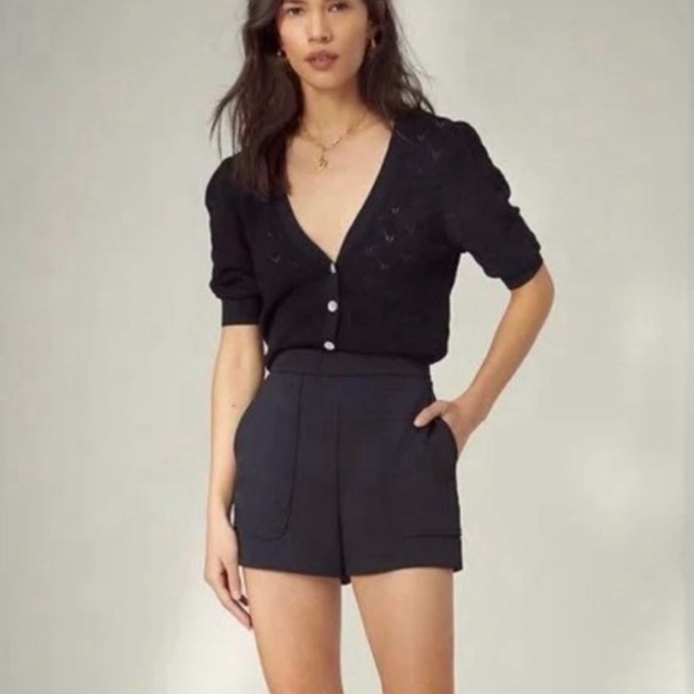 Aritzia Wilfred shorts